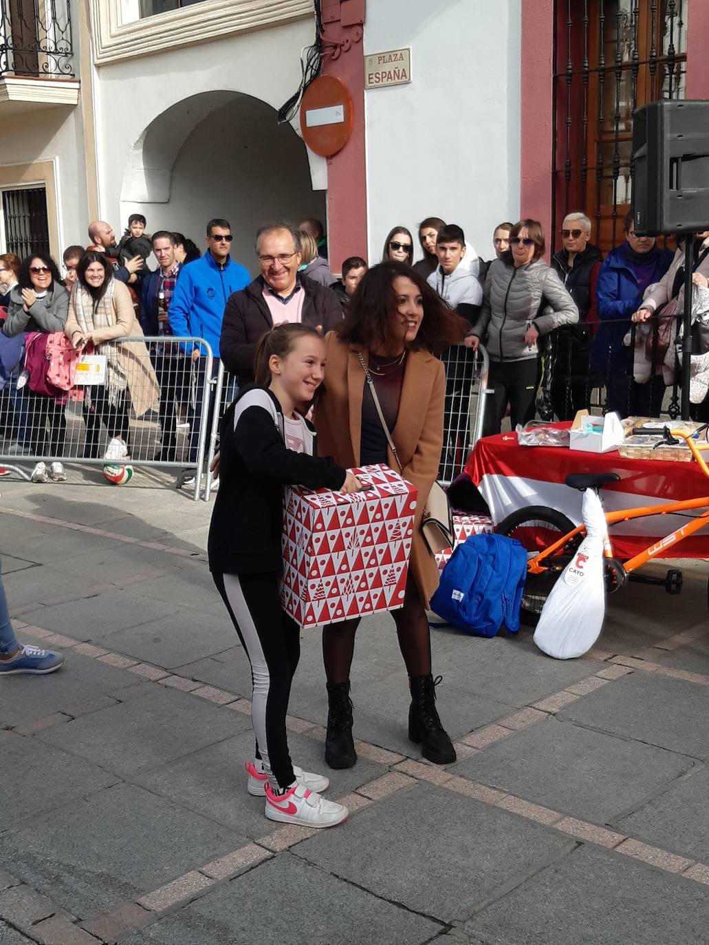 Fotos: Casar de Cáceres despide el 2022 con 88 inscritos en la tradicional Carrera del turrón
