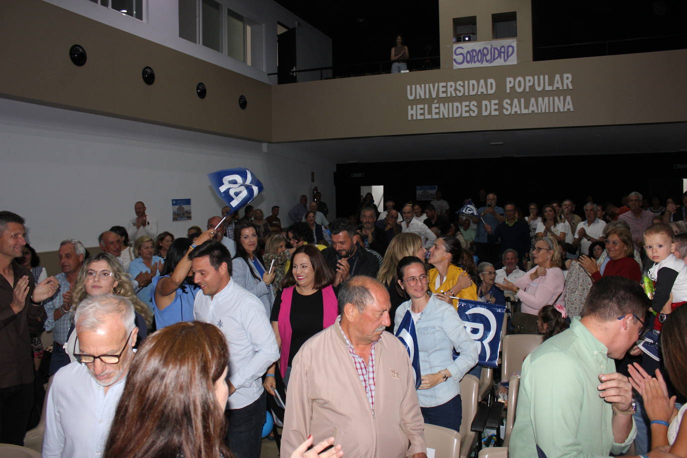 Imagen principal - Marta Jordán: «Quiero hacer historia y convertirme en la primera alcaldesa de Casar de Cáceres»