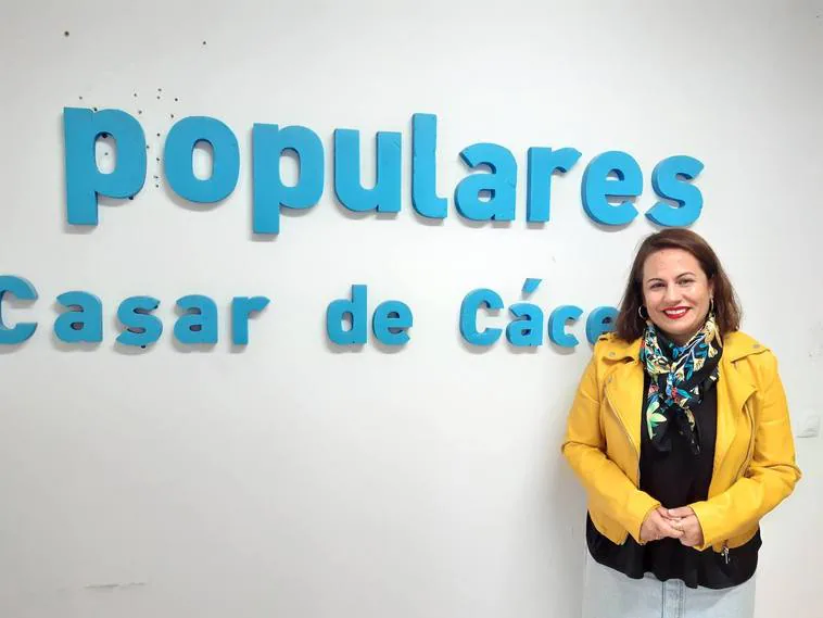 Marta Jordán: «Nos hemos comprometido a mejorar la calidad de vida de los vecinos de Casar de Cáceres»