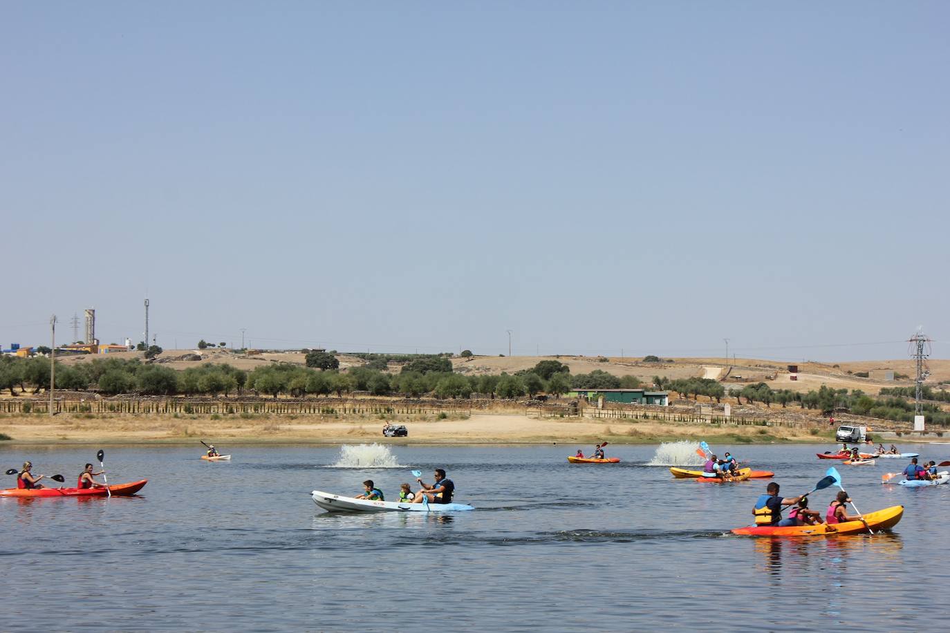 La actividad 'Conoce el piragüismo' se celebrará en lunes y en el Pantano Viejo