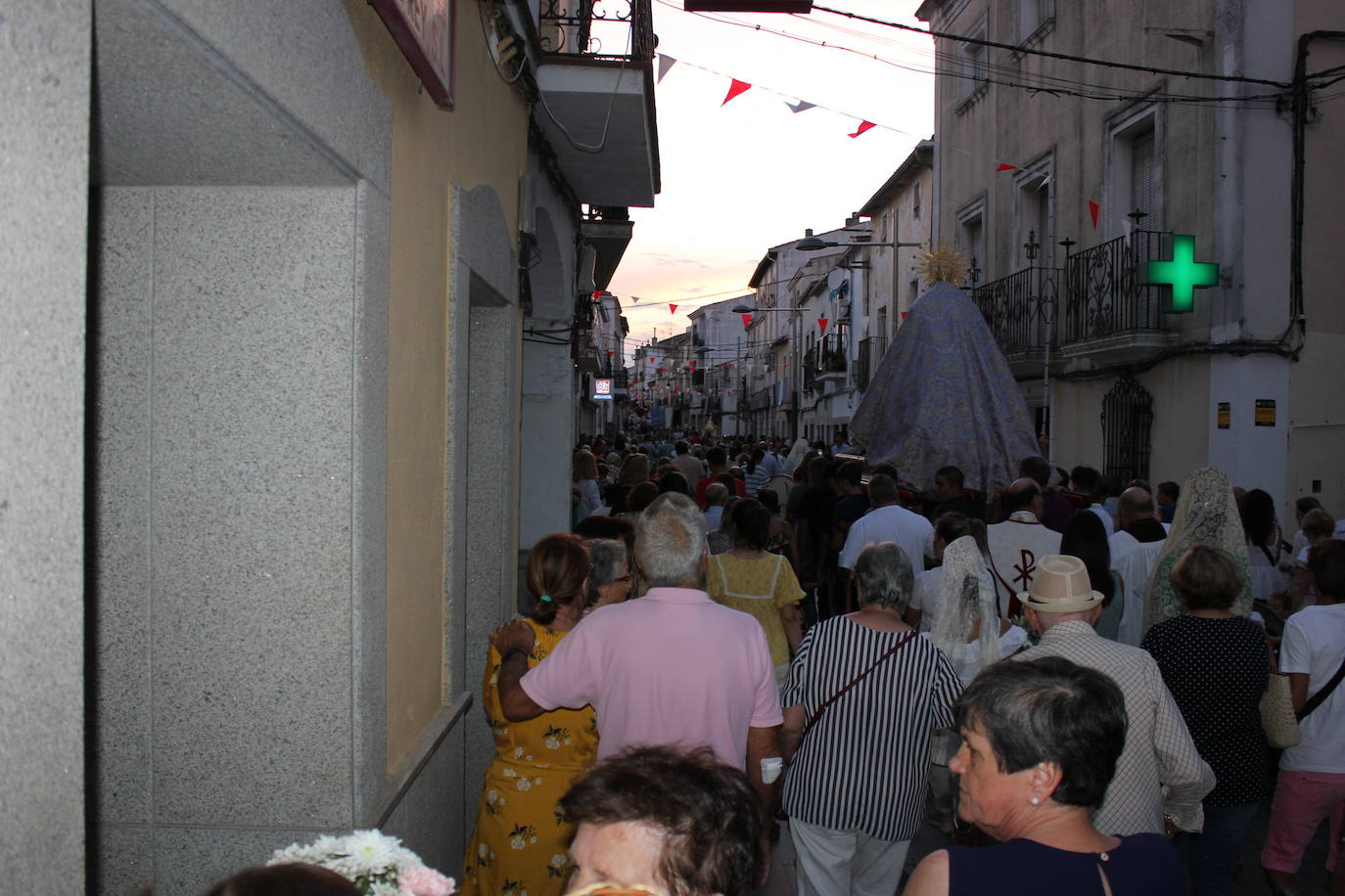 Así han vivido los casareños el recibimiento a la Virgen