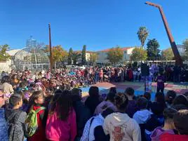 Casar de Cáceres alza la voz en contra de cualquier tipo de violencia