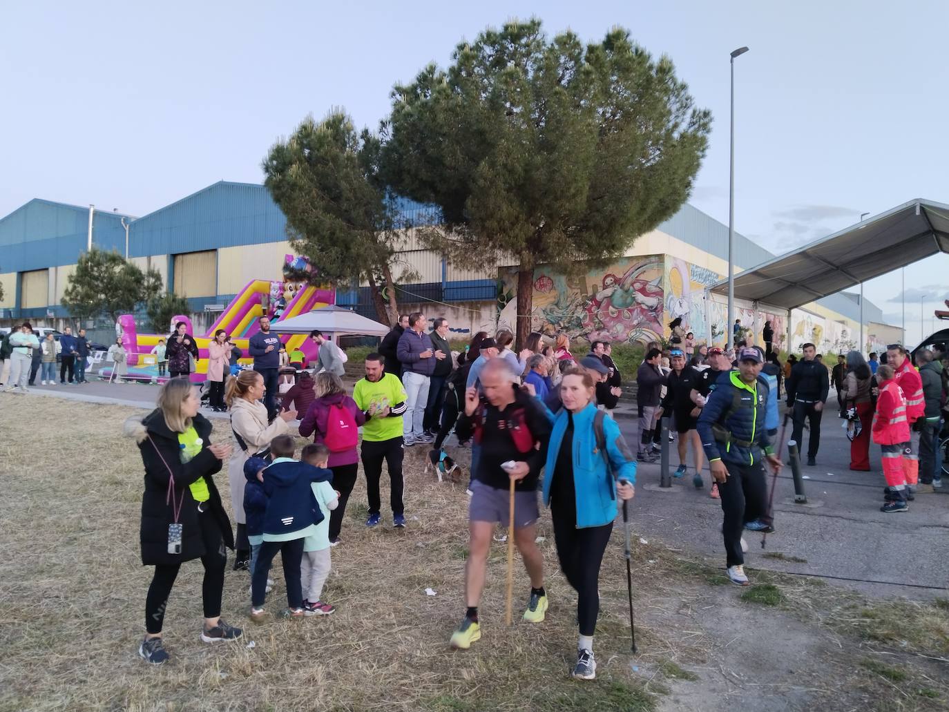 Así ha vivido Casar de Cáceres sus 12 horas solidarias &#039;Kilómetros por la investigación&#039;