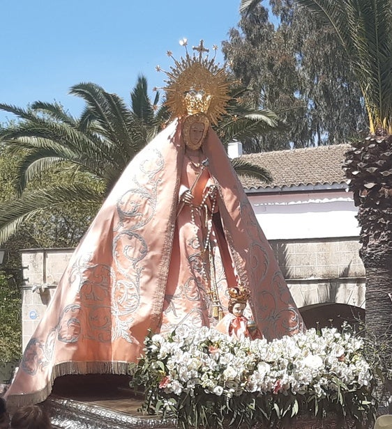 Misa, ponche y dulces para celebrar el 15 de agosto junto a la Virgen del Prado