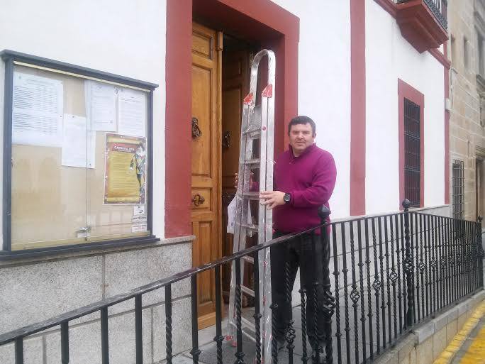 Lucio Orozco, uno de los últimos contratados gracias al Plan de Empleo Social. 