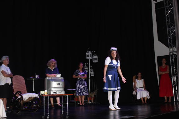 Perséfone se sube hoy al escenario para dar vida a 'Albertina en cinco tiempos'