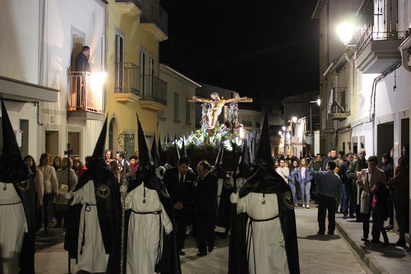 El Cristo a su paso por la calle Sanguino. 