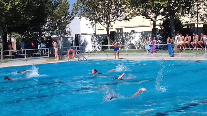 El IESO Vía de la Plata organiza el I Campeonato de natación