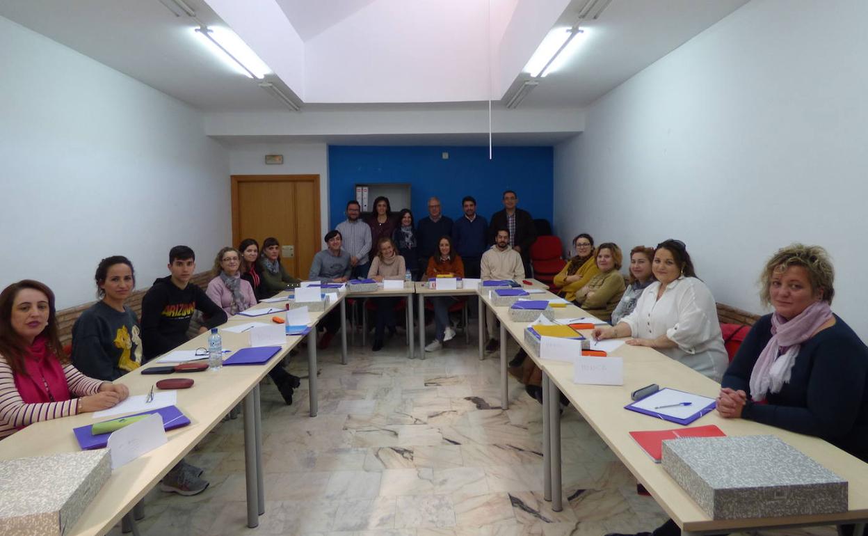 Alumnos de la Escuela Profesional Castuera T-Cuida 