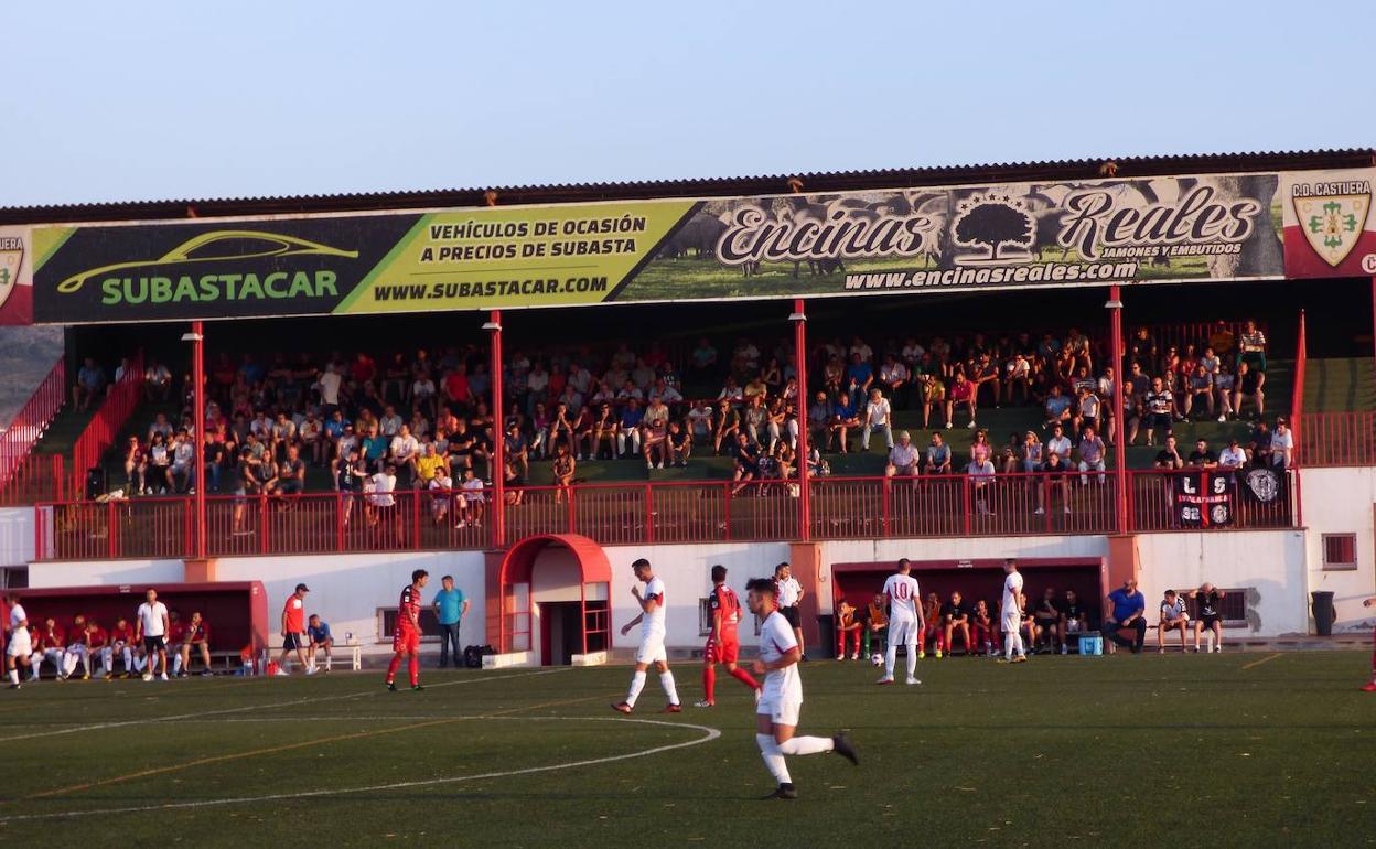 Cinco victorias y tres derrotas, balance de los equipos del CD Castuera el pasado fin de semana