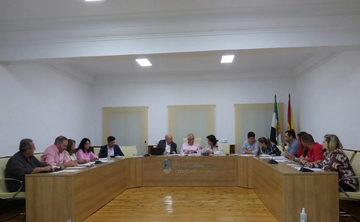 Sesión del Pleno del Ayuntamiento de Castuera. 