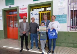 Entrega del premio en el colegio Pedro de Valdivia.