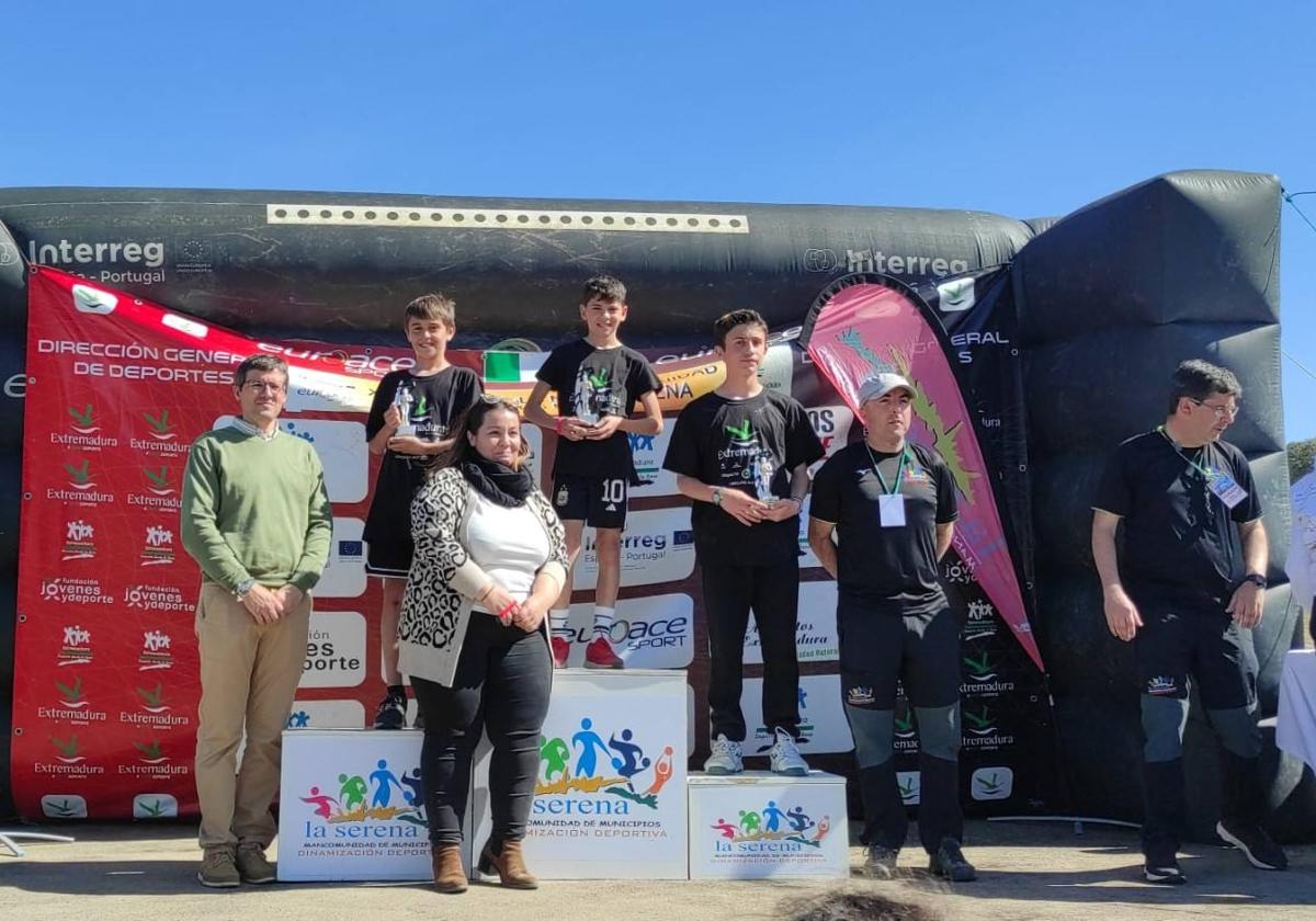 Podio de la categoria Alevín masculina