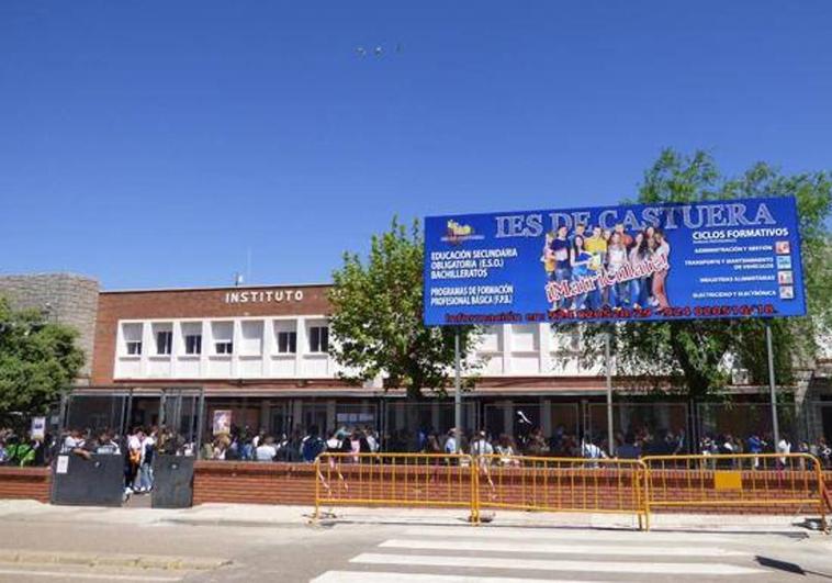 El IES de Castuera programa un encuentro de «Ciencias en la Calle»