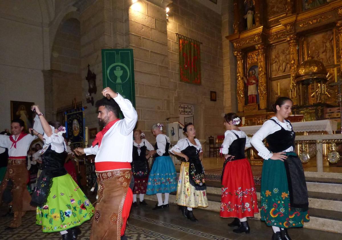 Castuera se prepara para celebrar la festividad de su patrona la virgen del Buensuceso