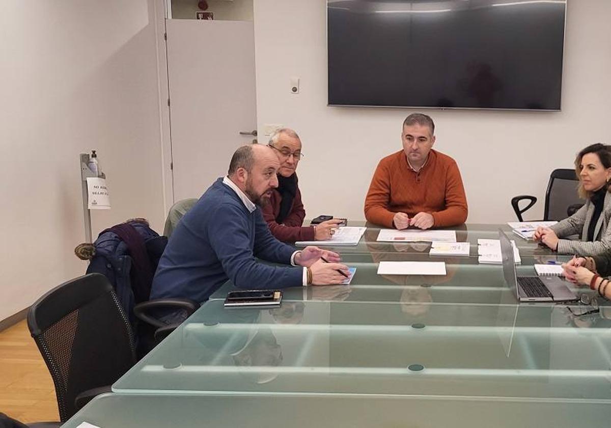 Imagen de la reunión preparatoria