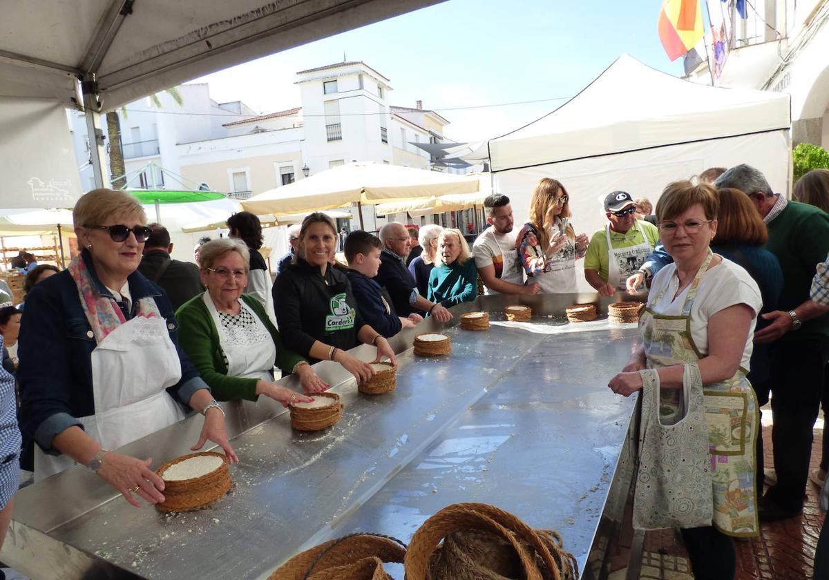 Abierta las inscripciones para el taller de quesería «Hazte tu queso»