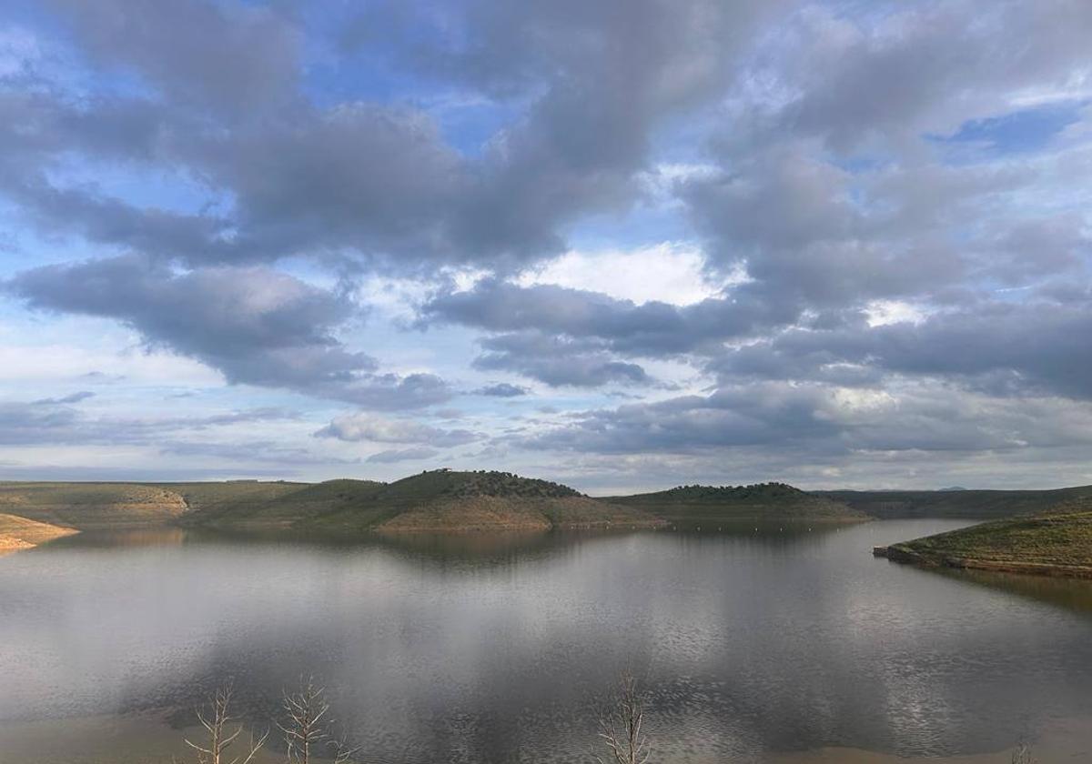 Embalse de La Serena.