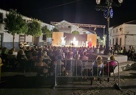 Imagen de la representación en la Plaza de San Juan.