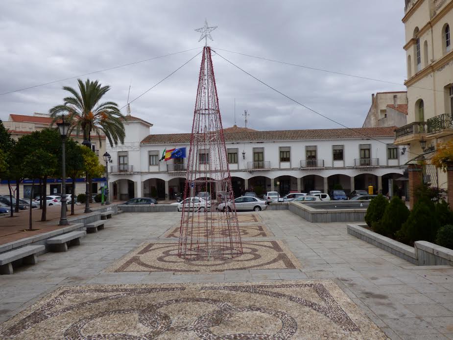 Iluminación preparada para su encencido mañana viernes, 2 de diciembre.
