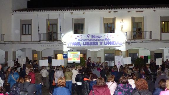 Castuera reivindica la Igualdad en el Día Internacional de la Mujer