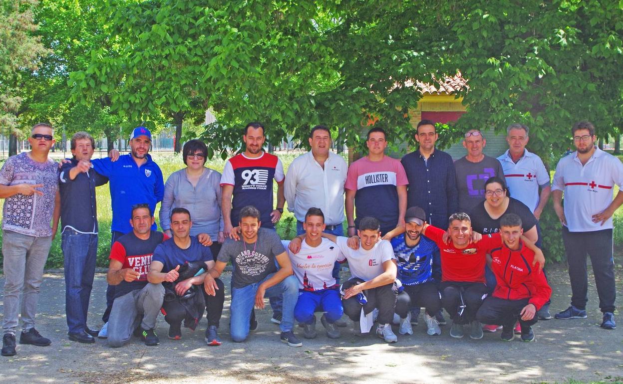 Alumnos y monitores de los cursos