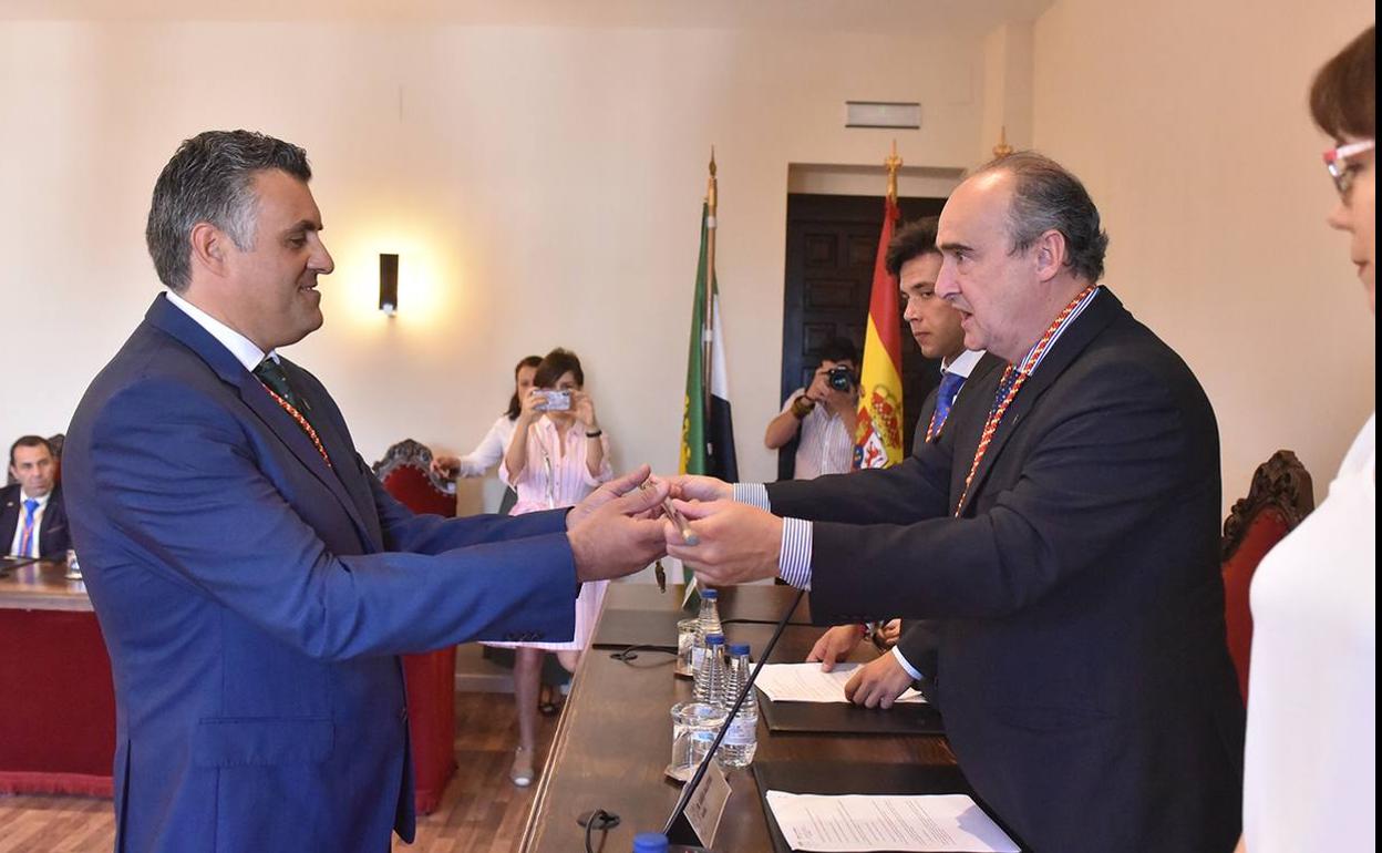 José Manuel García Ballestero tomó posesión de la Alcaldía tras su tercera mayoría absoluta consecutiva