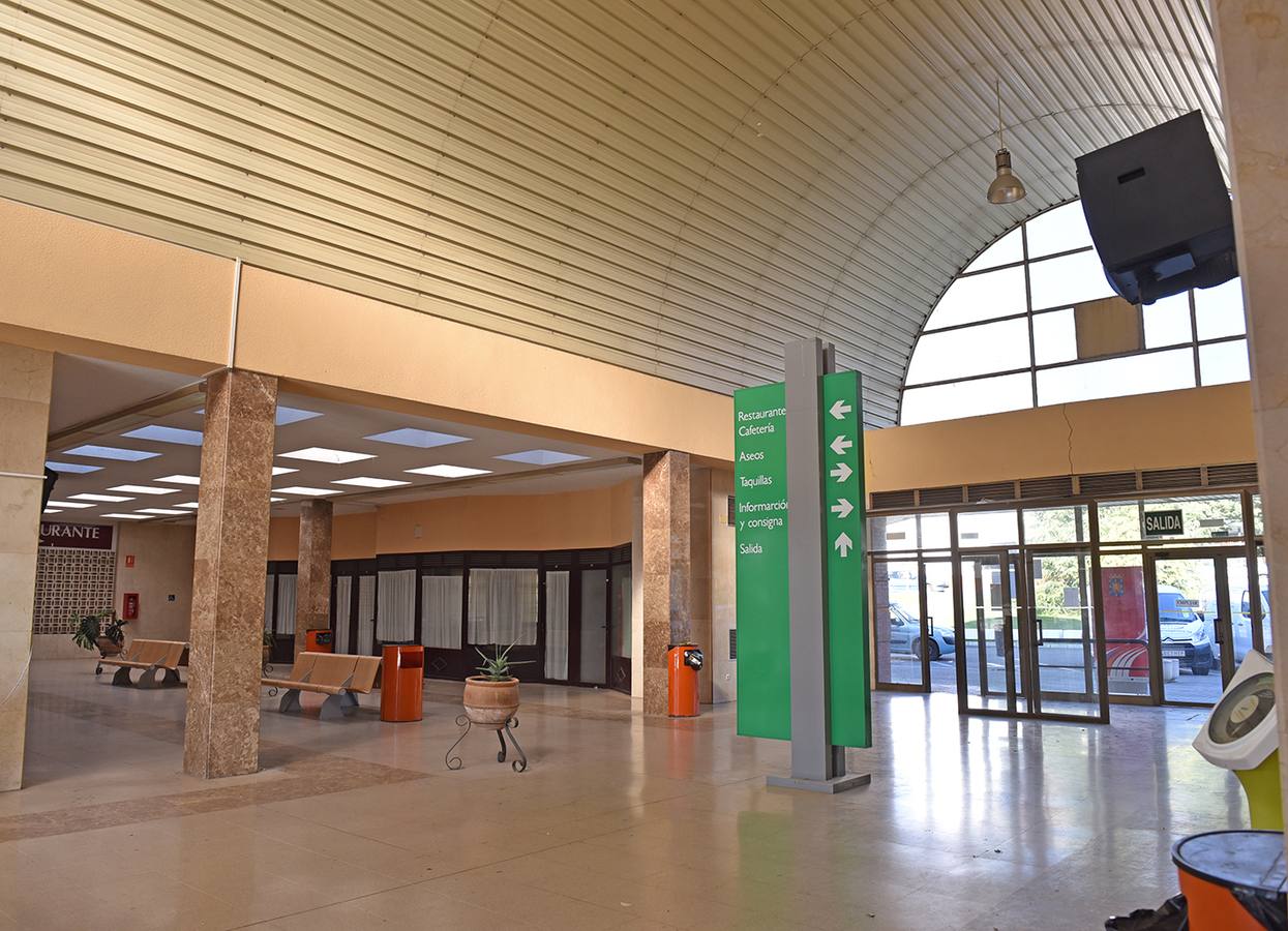 El alcalde se reúne con la secretaria general de transporte para buscar una solución a la Estación de Autobuses