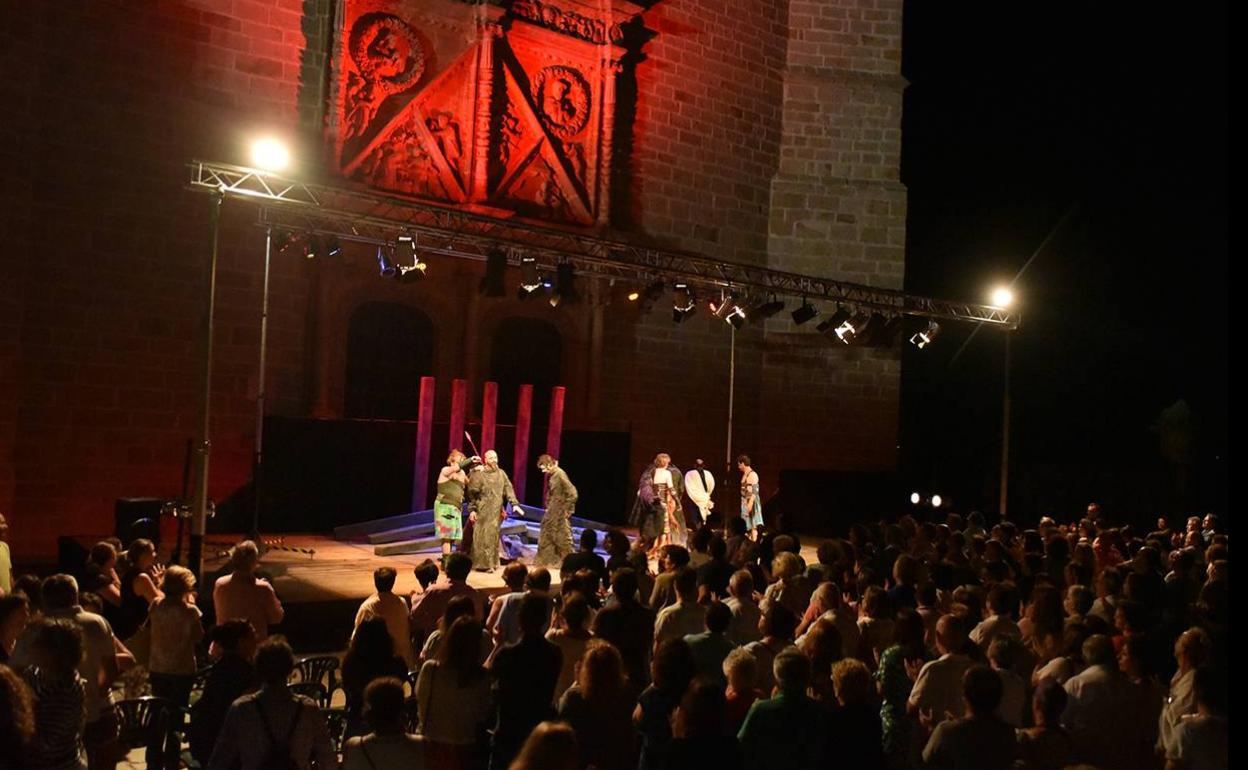 Obra representada en el Festival Internacional de Teatro
