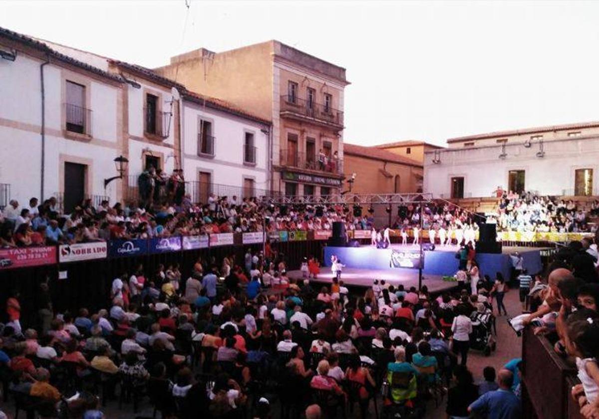 Plaza de España de Coria.