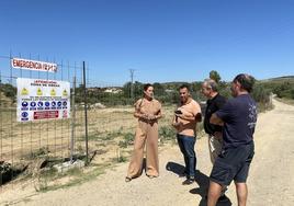 Visita al cementerio de Coria.