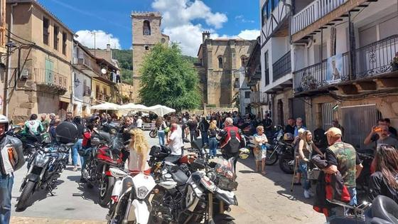 Motos, comida y música para la XVI concentración de la Peña Motera Esperando