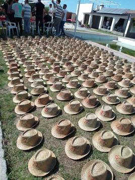 Sombreros de la Peña El 27.