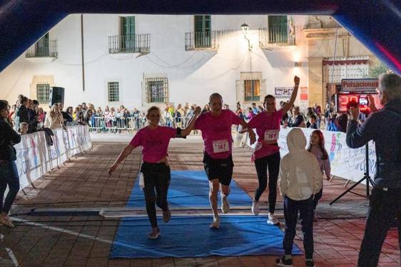 Alba Sánchez y Ricardo Vela se proclaman ganadores del I 10K-5K «Ciudad de Coria» 2023