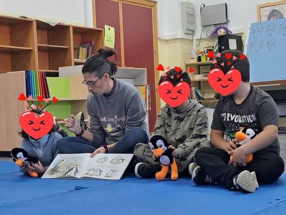 Fundación Triángulo Extremadura aborda la diversidad familiar en el Camilo Hernández
