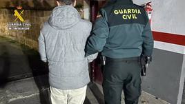 Detenidos en la operación.