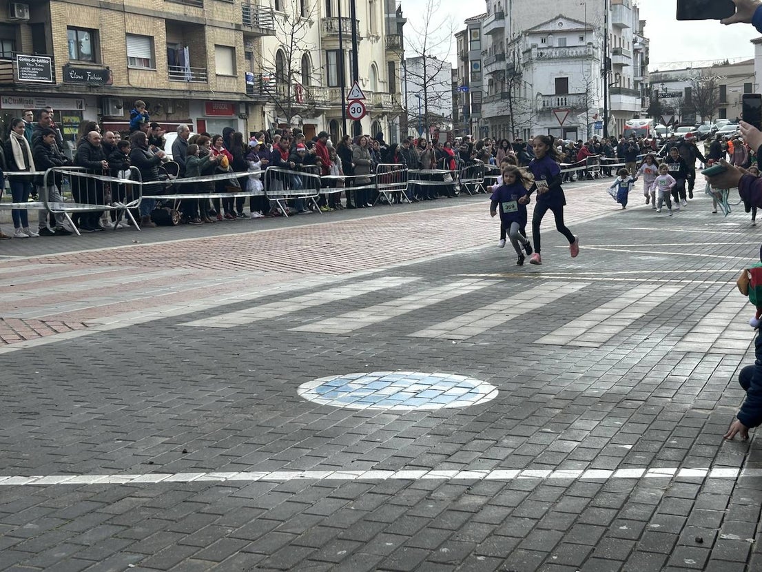 Participación masiva en la San Silvestre de Coria 2023
