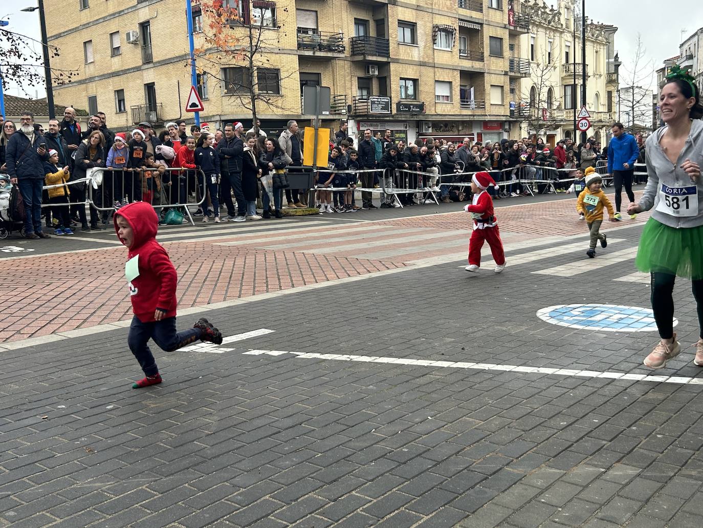 Participación masiva en la San Silvestre de Coria 2023