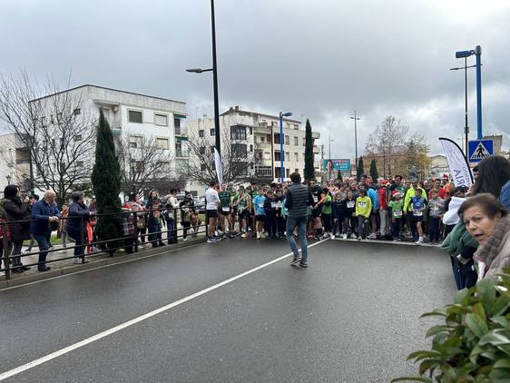 Así ha sido la salida de la San Silvestre de Coria