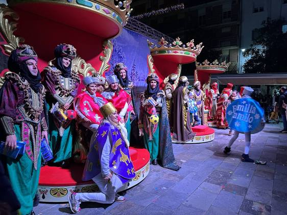 La alcaldesa agradece la colaboración de todas las personas que han participado en las actividades navideñas