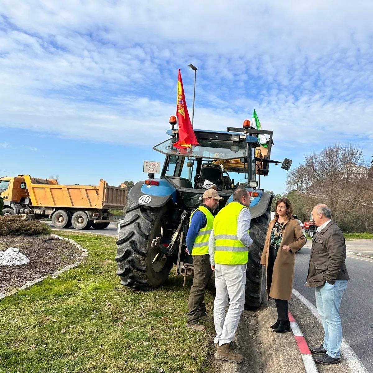 Los agricultores de Coria se unen a la jornada nacional de protesta en defensa del sector primario