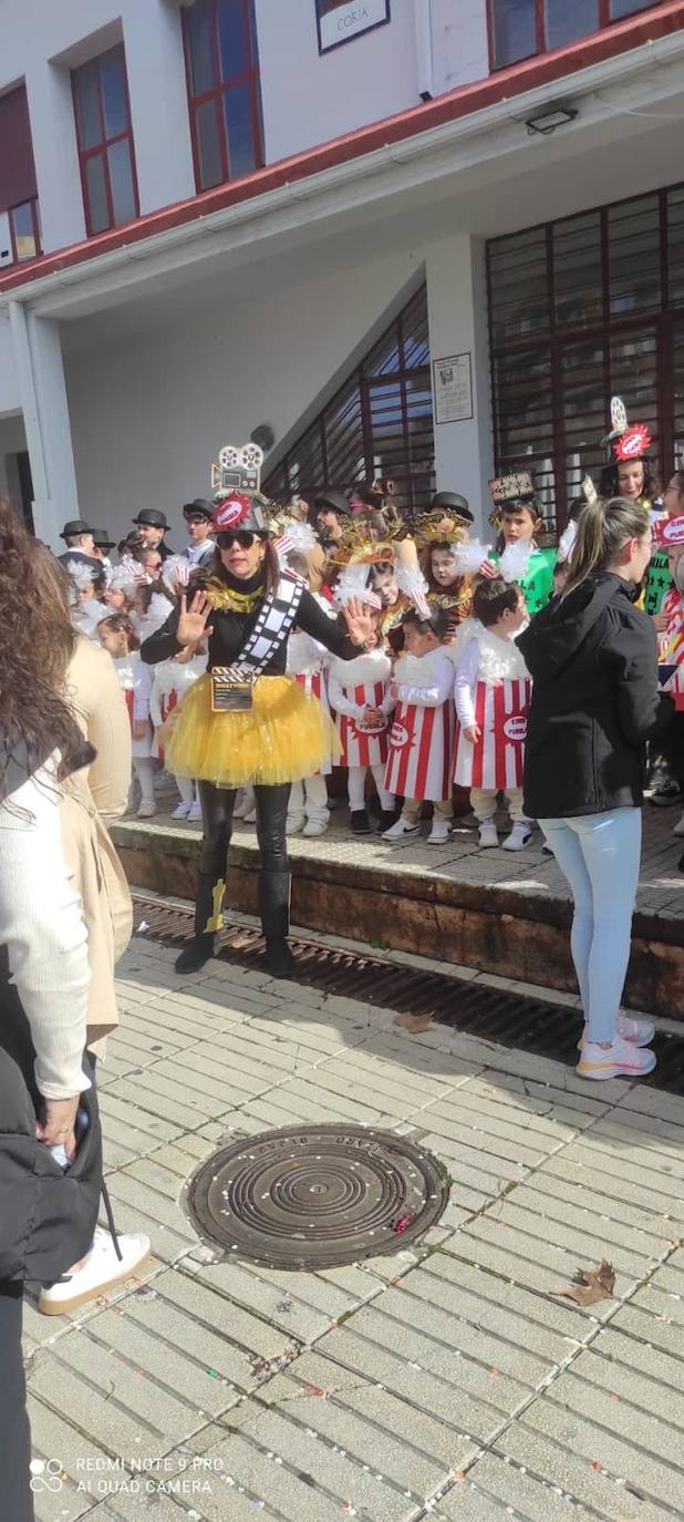 Coria finaliza el Carnaval 2024 con el esperado desfile educativo