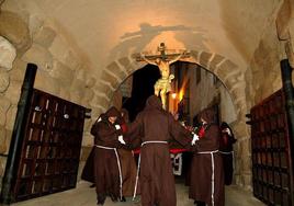 Cofradía Penitencial del Santísimo Cristo de los Afligidos.