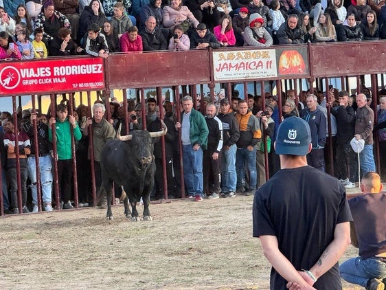 Los festejos taurinos dan el pistoletazo de salida a las fiestas de Rincón del Obispo