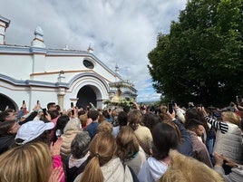 VÍDEO: Salida de la Virgen de Argeme para la bajada a Coria