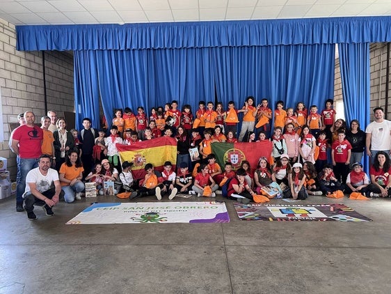 El colegio San José Obrero de Rincón se enmarca en un viaje cultural inolvidable entre Extremadura y Portugal