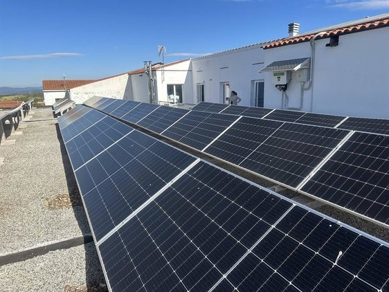 Iberdrola promueve una comunidad solar en Coria que beneficiará a 212 familias