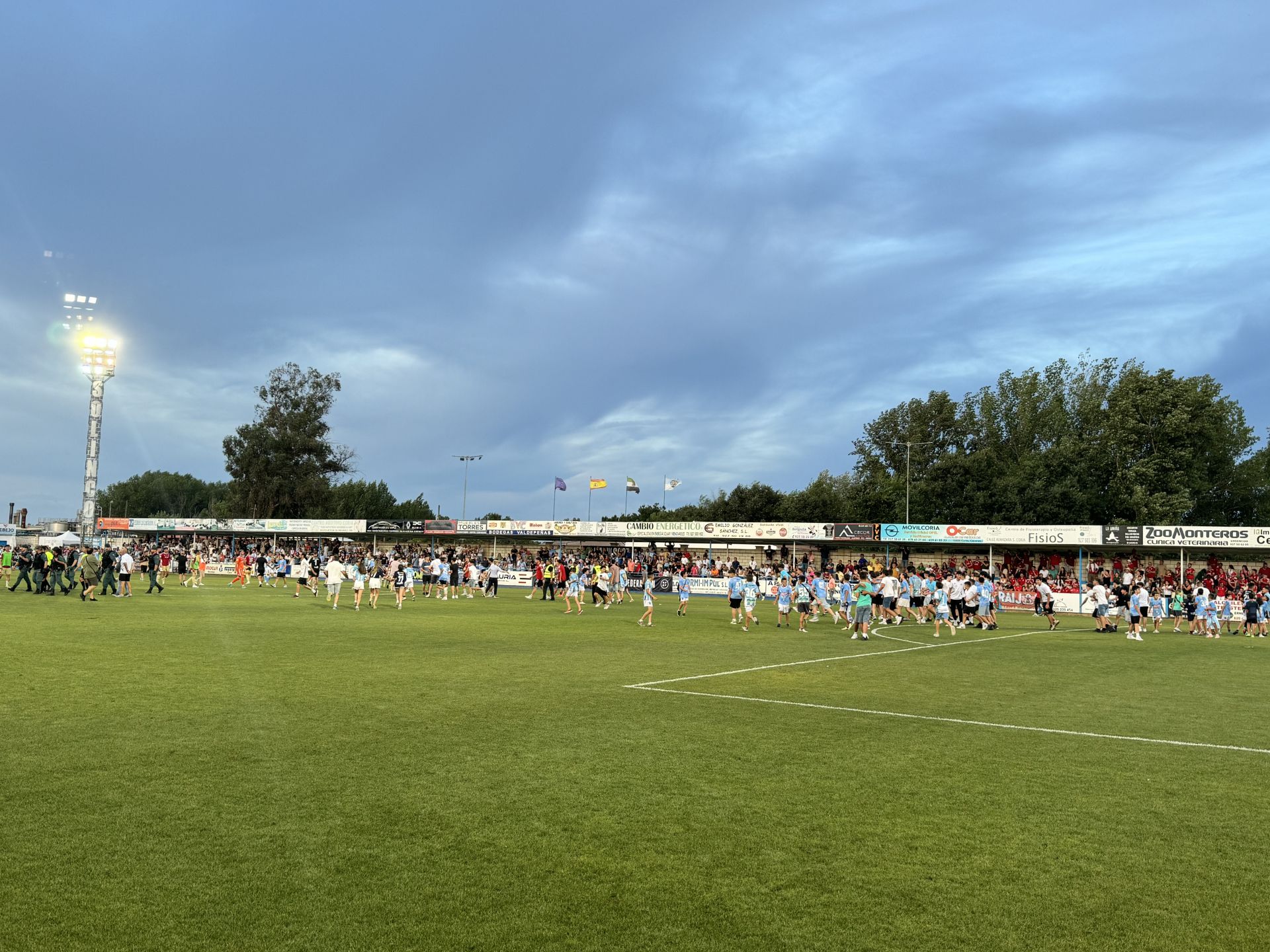 El Coria asciende a Segunda RFEF tras una contundente victoria ante el Real Murcia Imperial