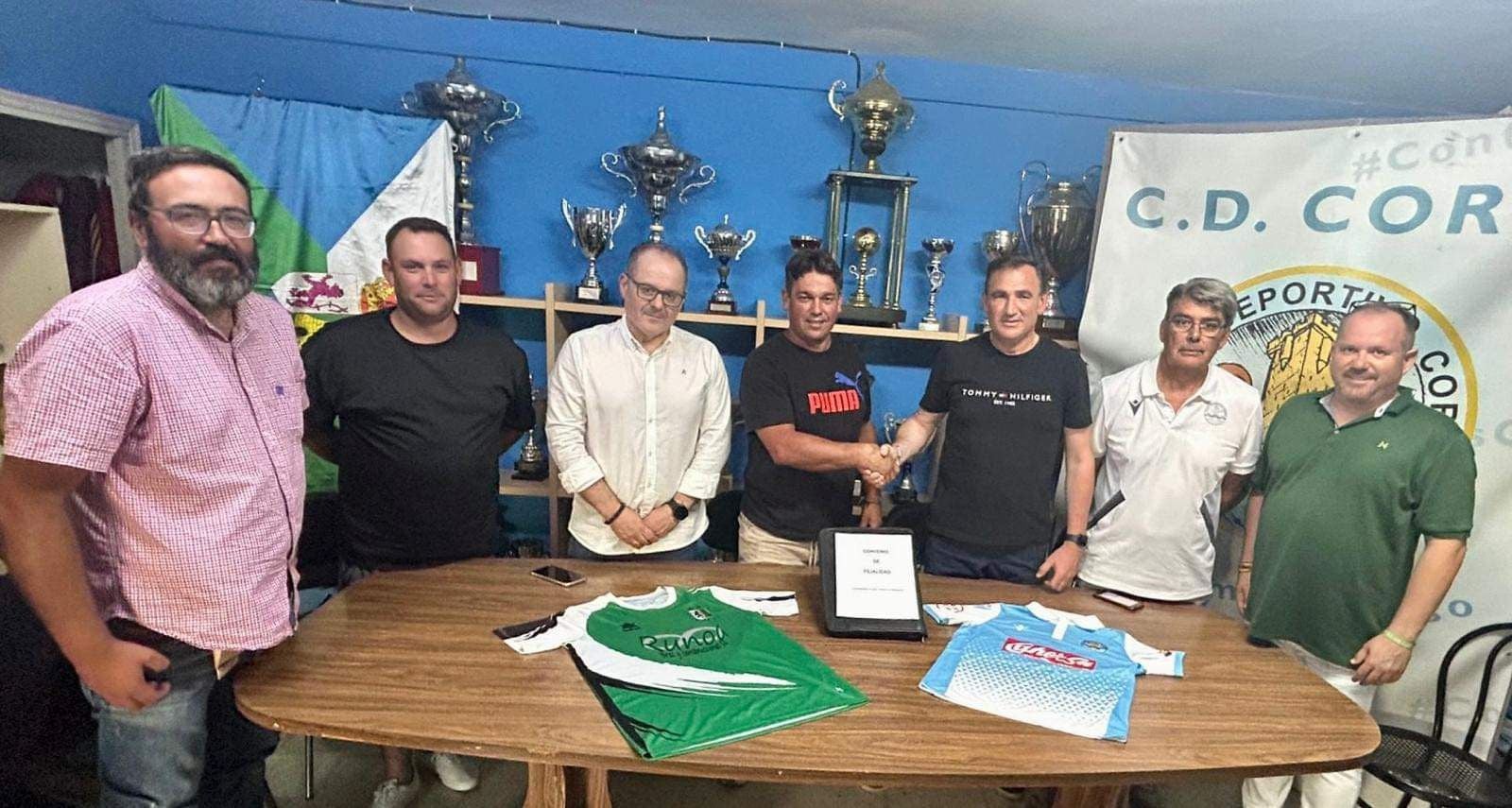 Directivos de ambos clubes