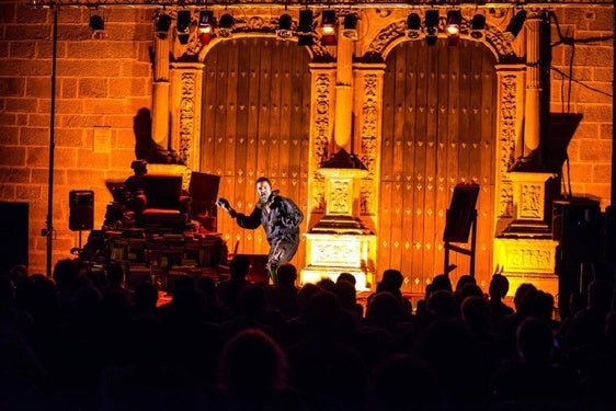 El Regalo de Zeus, de Concha Rodríguez abre el Festival Internacional de Teatro «Coria Siéntela»